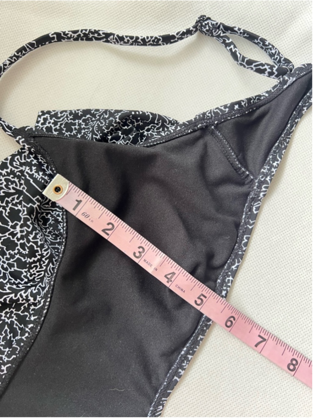 NWT Old Navy Ruffle Adjustable straps Bandeau-style top size Medium Black White - Picture 7 of 7